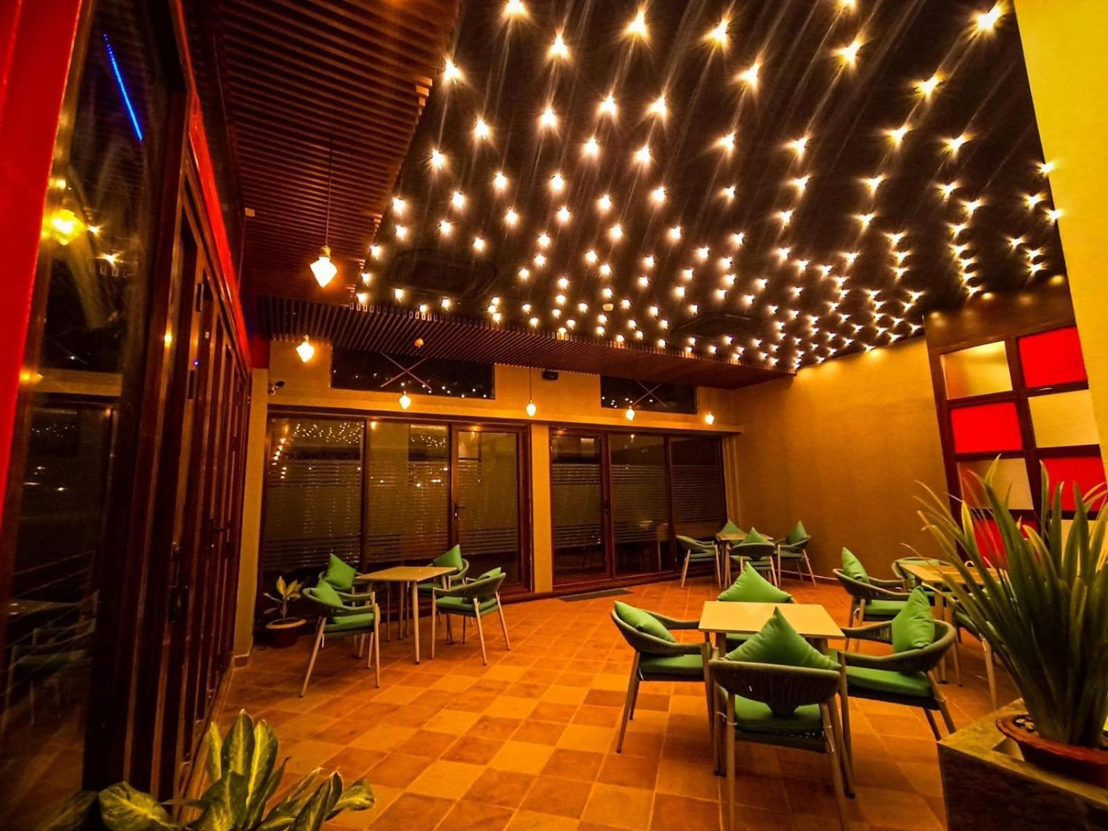 Royal Cox'S Bazar Hotel Luaran gambar